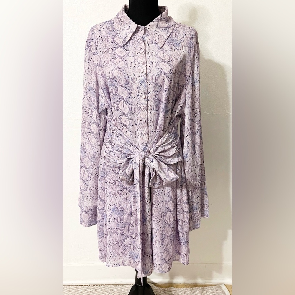 ShowPo HADID MINI DRESS BUTTON DOWN WAIST TIE SHIRT DRESS IN LILAC SNAKE Print - Picture 2 of 8